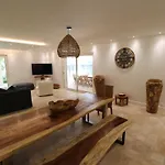 Lejlighed Magnifique Rez De Jardin A 150 M De La *