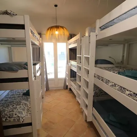 Magnifique Rez De Jardin A 150 M De La Сент-Максим
