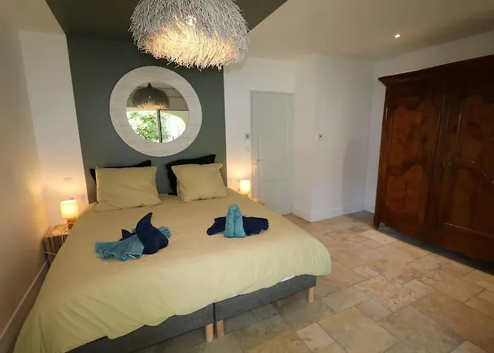 Apartment Magnifique Rez De Jardin A 150 M De La *